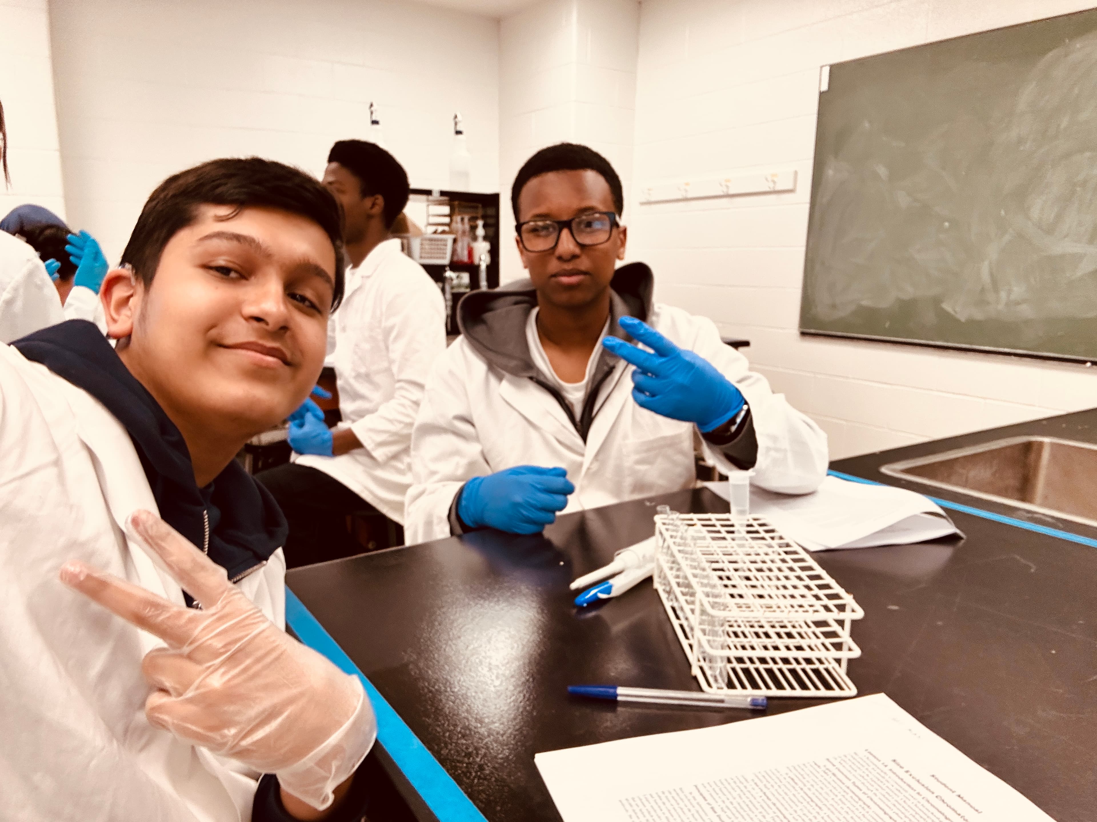 Exploring the World of Biochemistry at the University of Toronto - Image 2