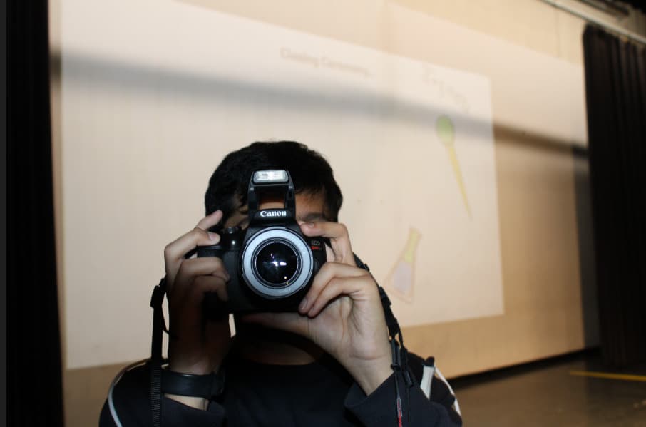Capturing STEM Excellence: Photography at the Glenforest STEM Symposium - Image 3