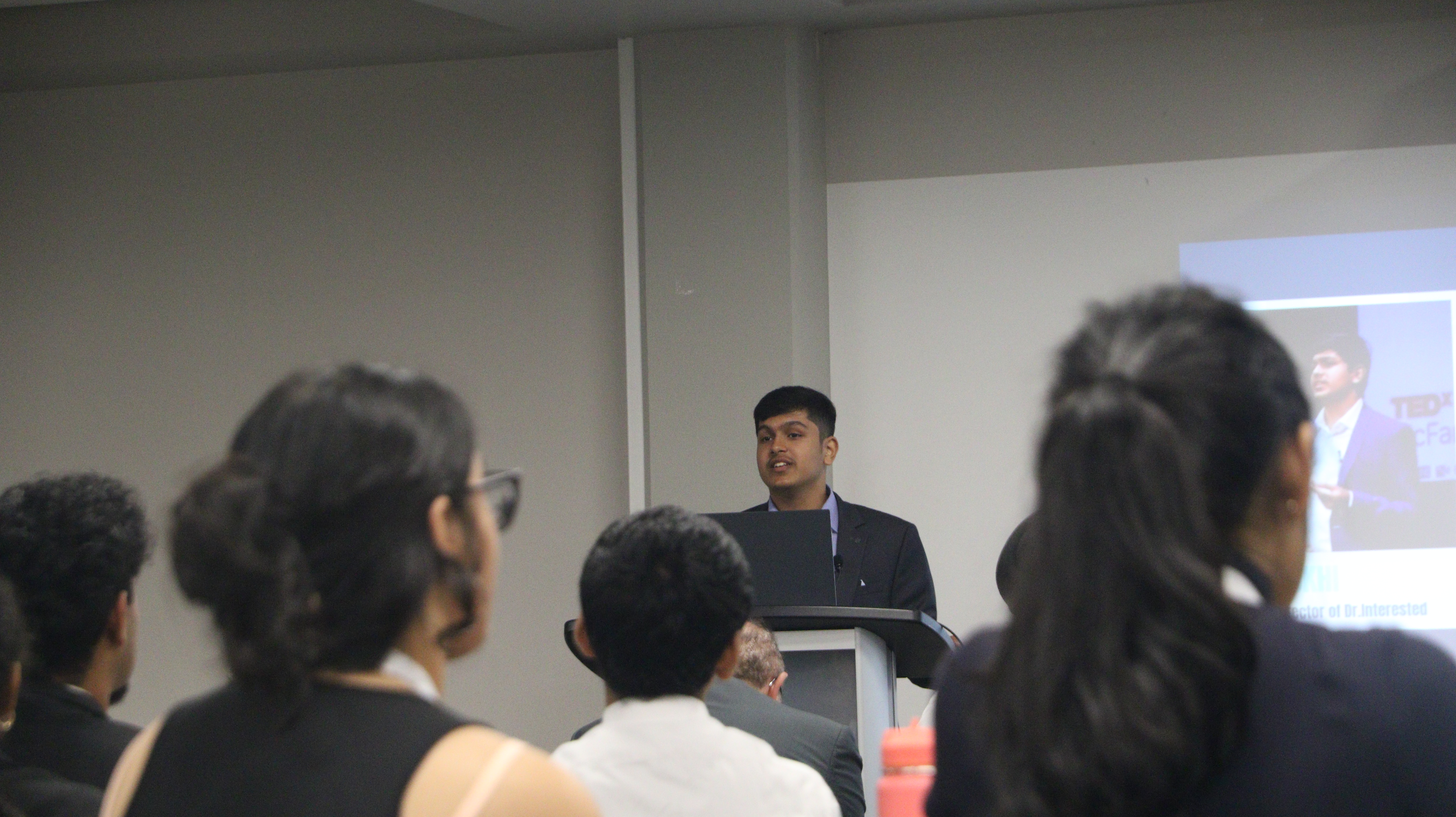 Adil Mukhi at the MedExplore Conference